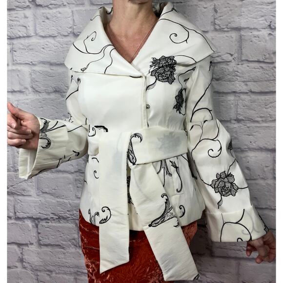 Stunning Avant Garde Black &White Embroidered Samuel Dong Blazer/Jacket/Shacket - Picture 3 of 10